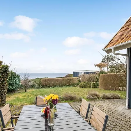 Nice In Rnne With Wifi And 4 Bedrooms Rønne