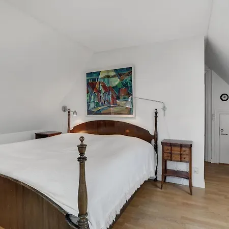 Semesterbostad Nice In Rnne With Wifi And 4 Bedrooms