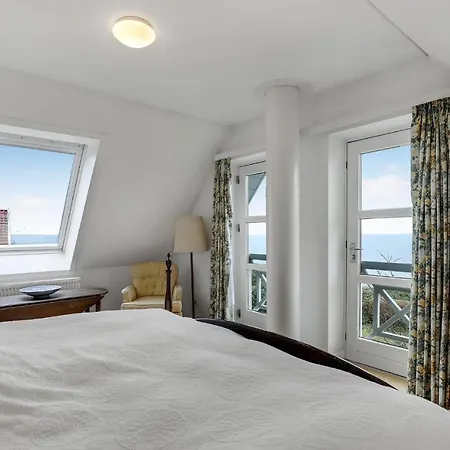 Semesterbostad Nice In Rnne With Wifi And 4 Bedrooms Rønne